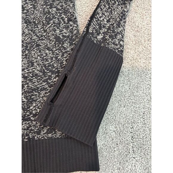 NEW Lululemon Rest Less 1/2 Zip Black / White, $110 Sz 4 A54 - Picture 8 of 11